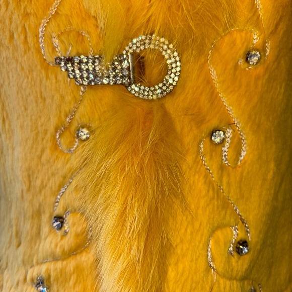 Vintage Yellow Lamb Fur Jacket ✨ - Picture 5 of 9